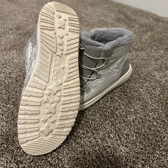 Hey Dude Booties - Picture 3 of 3